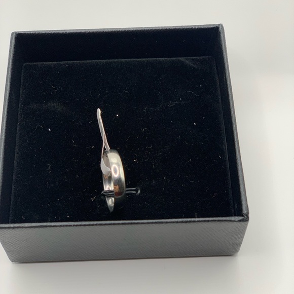 Size 8 Stainless Steel ring - Picture 4 of 5